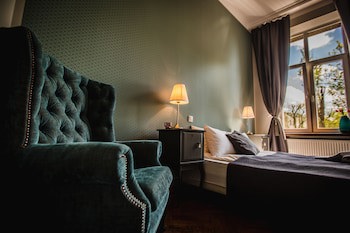 Angel House Aparthotel