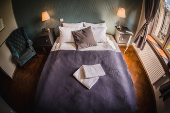 Angel House Aparthotel