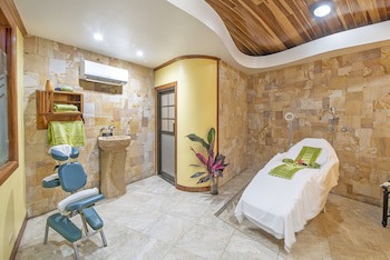 Hotel Casa Roland Golfito Resort