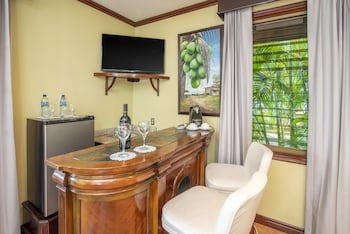 Hotel Casa Roland Golfito Resort