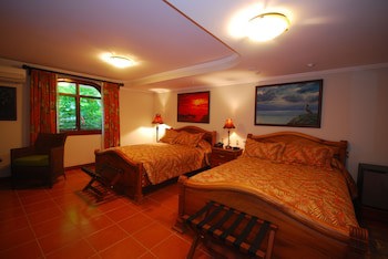 Hotel Casa Roland Golfito Resort
