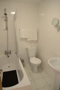 Britannia Inn Hotel