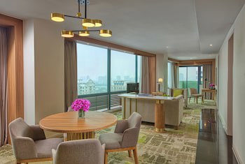 Eastwood Richmonde Hotel
