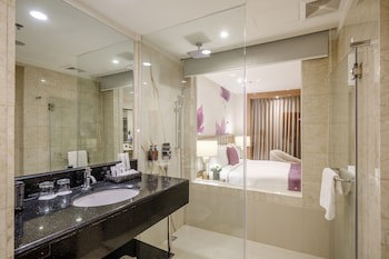 Eastwood Richmonde Hotel