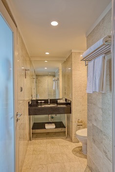 Eastwood Richmonde Hotel