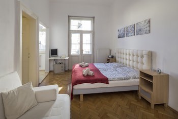 Dusni Apartments