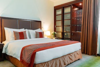 Al Ain Palace Hotel