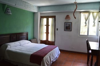 Eco Suites Uxlabil Guatemala City