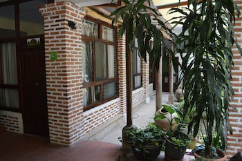 Eco Suites Uxlabil Guatemala City