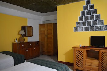 Eco Suites Uxlabil Guatemala City