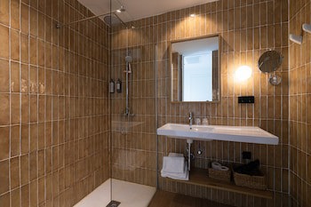 Cabot Las Velas Apartments