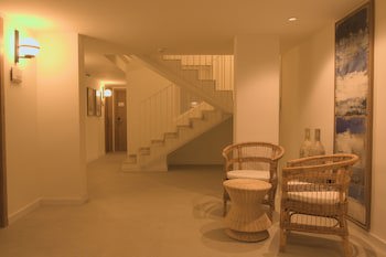 Cabot Las Velas Apartments