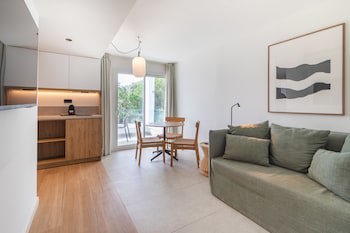 Cabot Las Velas Apartments