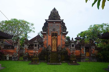 Puri Taman Sari Hotel