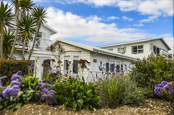 Brenton Beach House