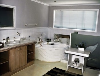 Brenton Beach House