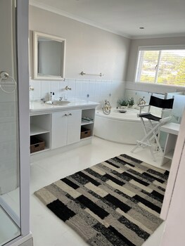Brenton Beach House