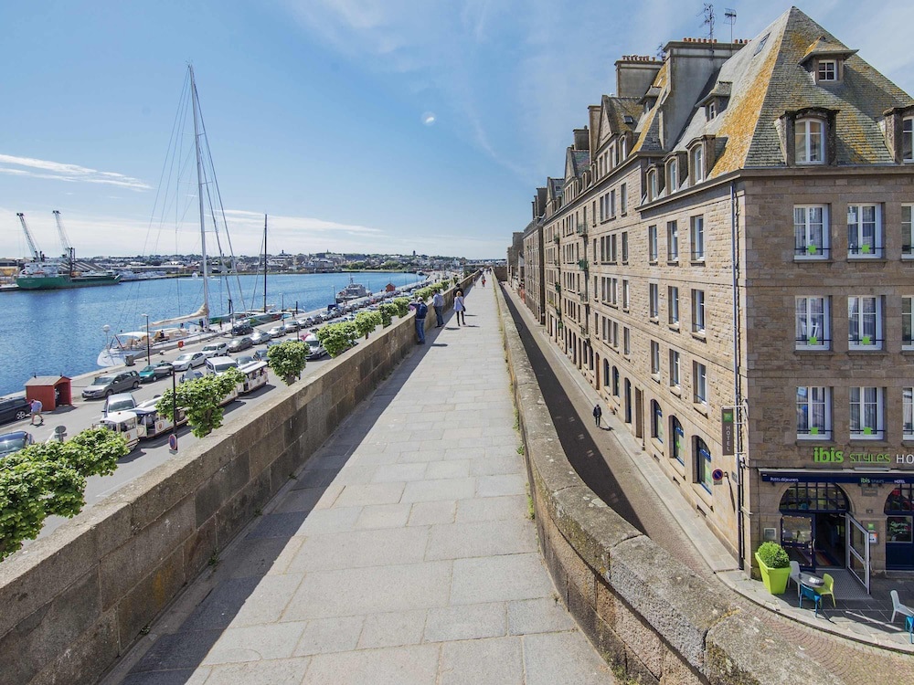 ibis Styles Saint-Malo Centre Historique