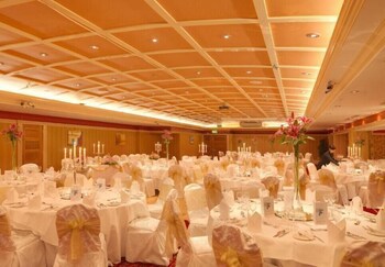 Killarney Avenue Hotel