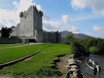 Killarney Towers Hotel & Leisure Centre