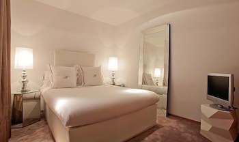 Ab Design Suites