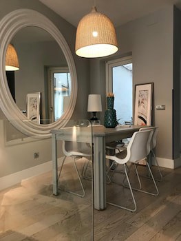 Ab Design Suites