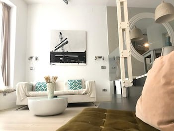 Ab Design Suites