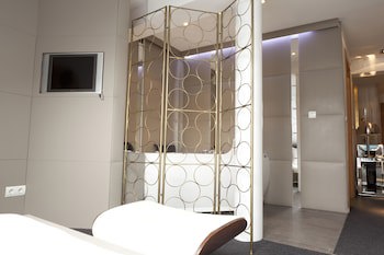 Ab Design Suites