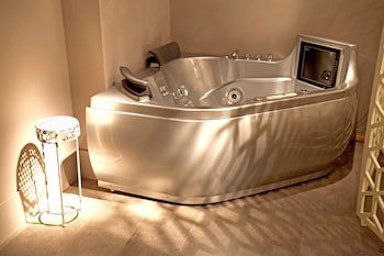 Ab Design Suites