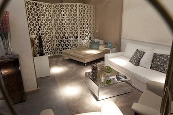 Ab Design Suites
