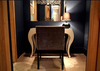 Ab Design Suites