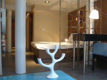 Ab Design Suites