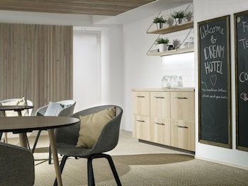 Dream Hostel & Hotel