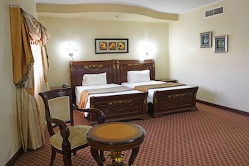 Imperial Royale Hotel
