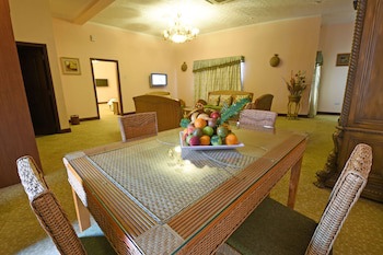 Imperial Royale Hotel
