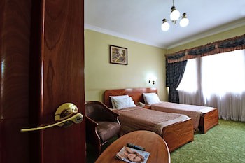 Grand Imperial Hotel