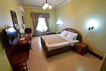 Grand Imperial Hotel