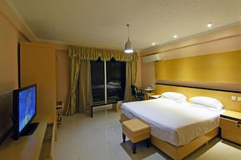 Imperial Golf View Hotel