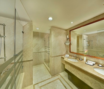Crowne Plaza Jordan Dead Sea Resort & Spa