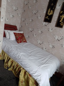 Driftwood Hotel