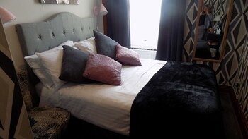 Driftwood Hotel