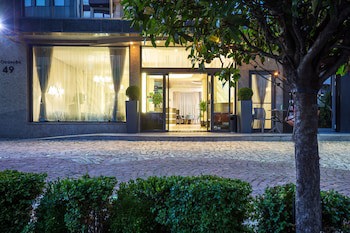 City Avenue Hotel By Hmg