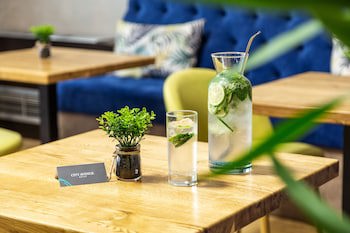 City Avenue Hotel By Hmg