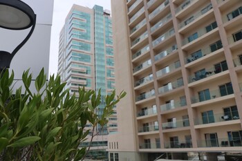 Golden Tulip Media Hotel