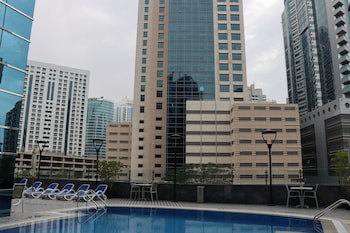 Golden Tulip Media Hotel