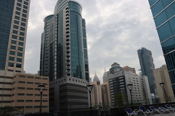 Golden Tulip Media Hotel