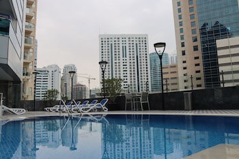 Golden Tulip Media Hotel