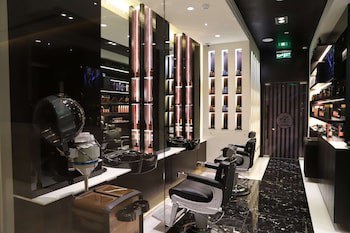 Golden Tulip Media Hotel