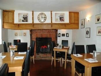 Falcon Inn