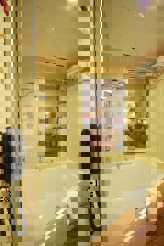 Hotel Hegsagone Marine Asia